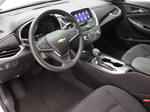 Used 2024 Chevrolet Malibu LT image 14