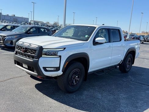 New 2026 Nissan Frontier PRO-4X w/ Pro Premium Package AWD/4WD image 8