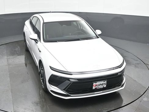 New 2026 Hyundai Sonata SEL FWD image 38