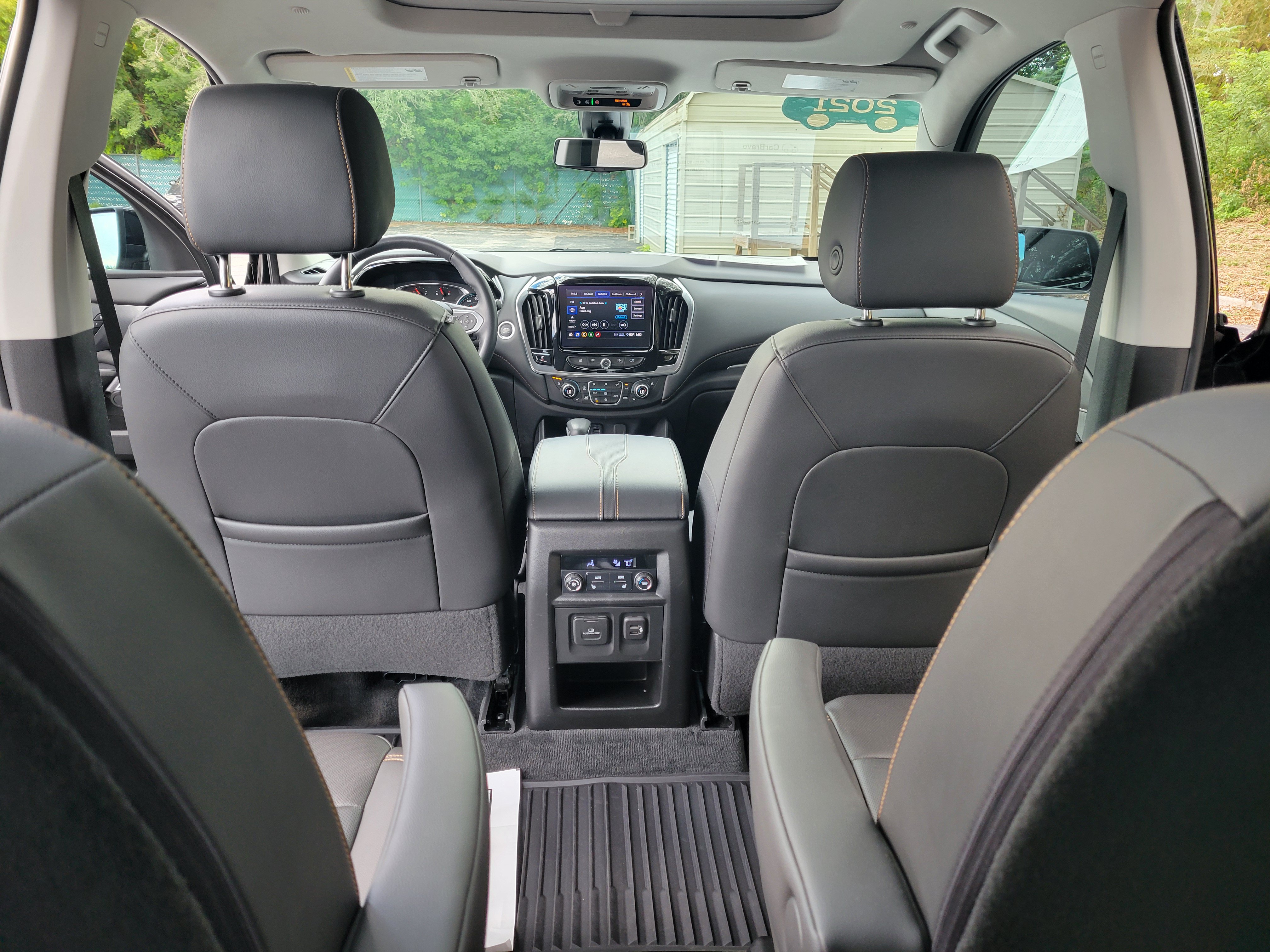 Used 2021 Chevrolet Traverse Premier w/ Redline Edition FWD image 12