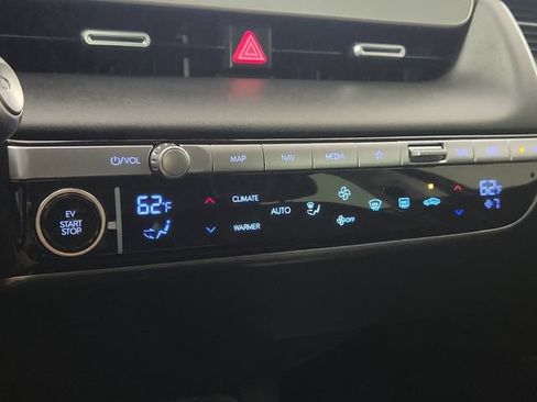 Certified 2024 Hyundai Ioniq 5 Limited AWD/4WD image 27