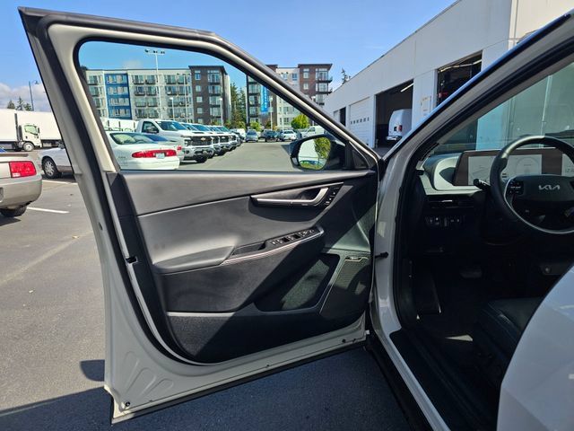 Certified 2024 Kia EV6 Wind w/ Wind Technology Package AWD/4WD image 23