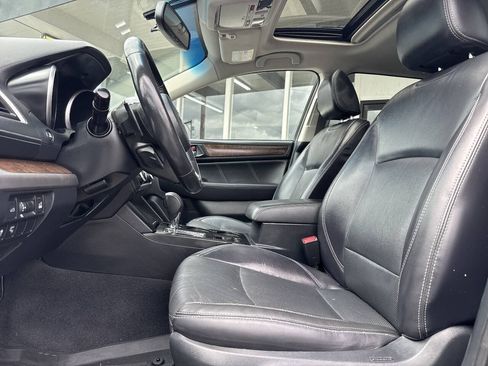 Used 2018 Subaru Outback 2.5i Limited w/ Popular Package #2 AWD/4WD image 33