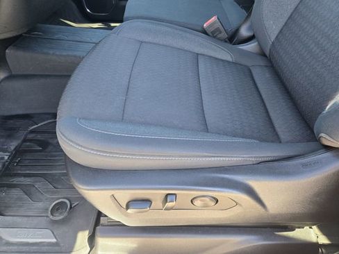 Used 2024 GMC Sierra 2500 SLE w/ SLE Value Package; image 24