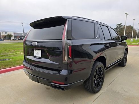 Used 2023 Cadillac Escalade Sport w/ LPO, ONYX Package image 5