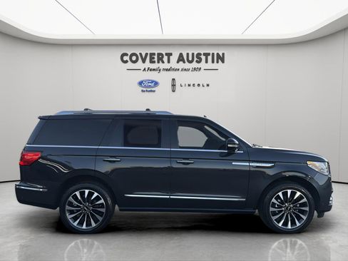 Used 2021 Lincoln Navigator Reserve w/ Luxury Package image 6