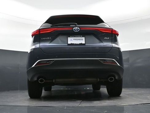 Used 2024 Toyota Venza XLE image 38