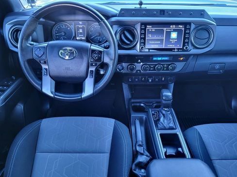 Used 2021 Toyota Tacoma TRD Off-Road w/ Technology Package image 24