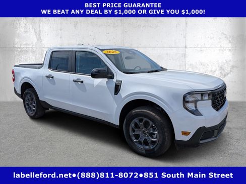 New 2025 Ford Maverick XLT w/ XLT Luxury Package AWD/4WD image 1