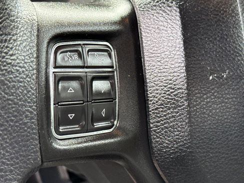 Used 2018 RAM 1500 Express w/ Express Value Package image 15