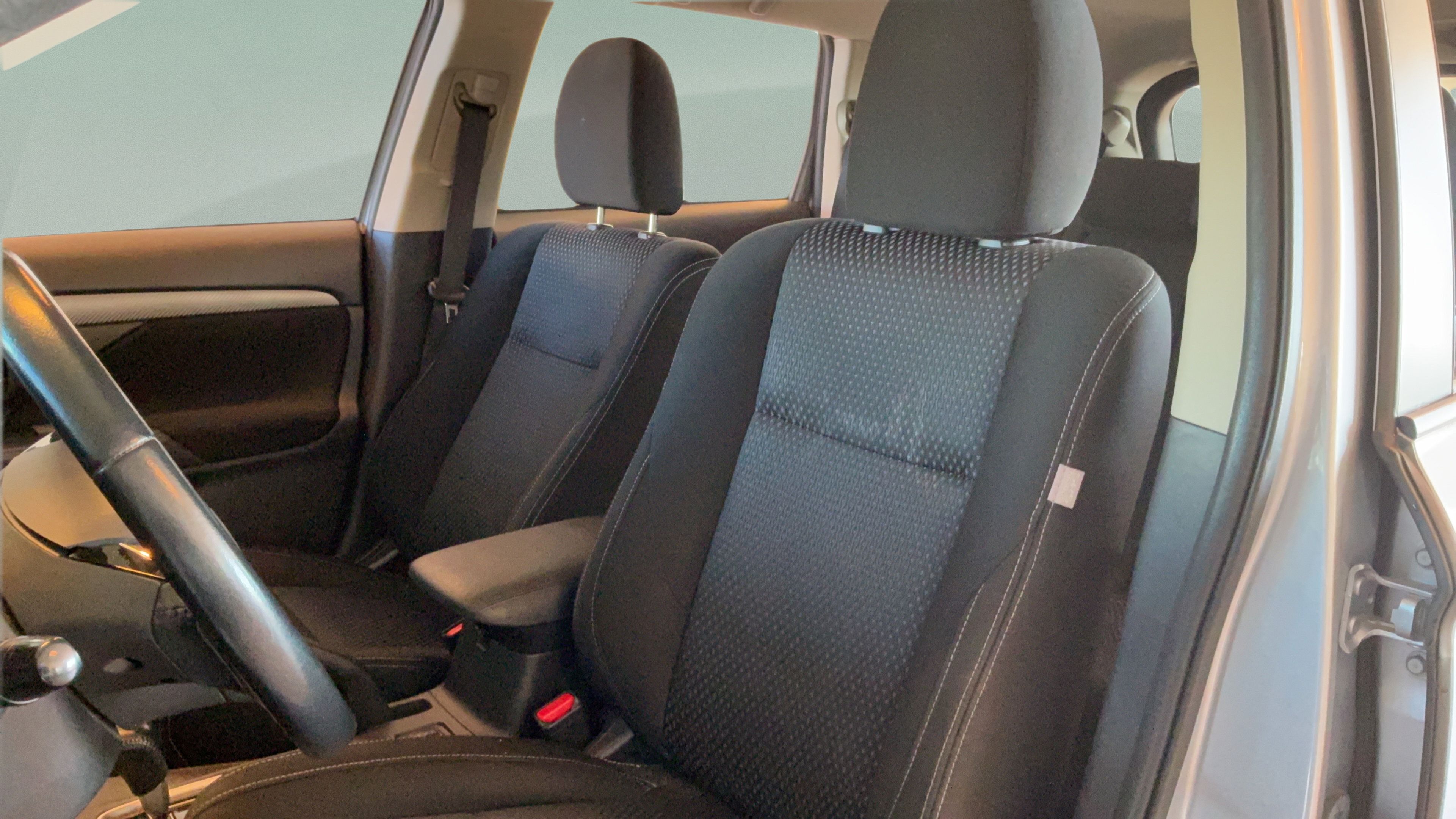 Used 2016 Mitsubishi Outlander SE FWD image 22