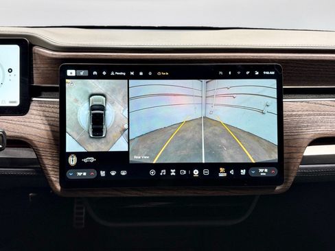 Used 2023 Rivian R1S Launch Edition AWD/4WD image 15