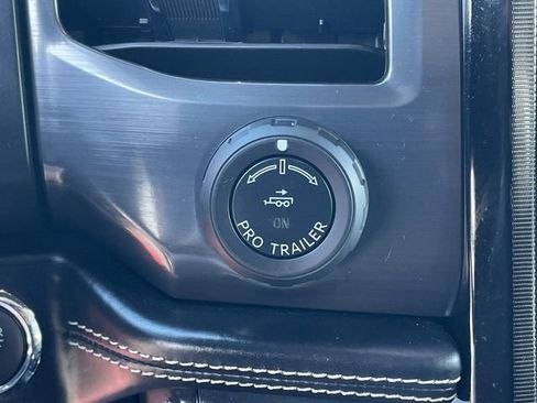 Certified 2022 Ford F150 Lightning Platinum image 18