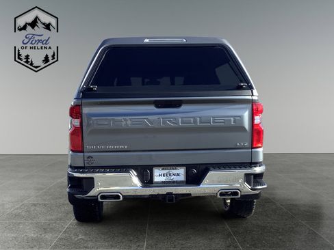 Used 2020 Chevrolet Silverado 1500 LTZ w/ LTZ Premium Package image 4