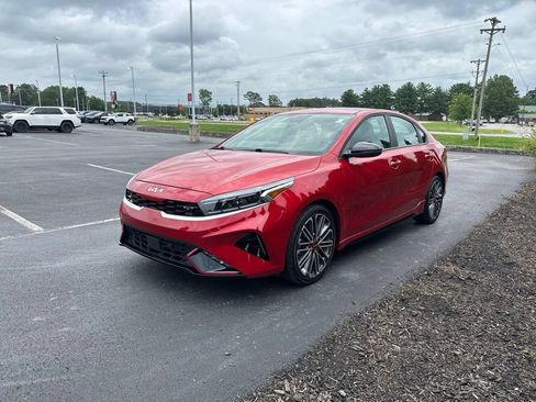 Used 2023 Kia Forte GT w/ GT2 Package FWD image 4