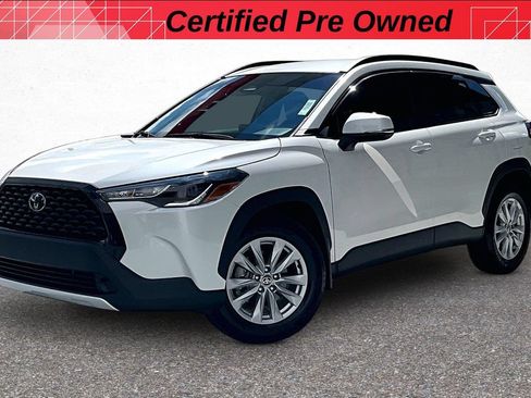 Certified 2024 Toyota Corolla Cross LE FWD image 6