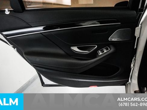 Used 2020 Mercedes-Benz S 560 Sedan image 49