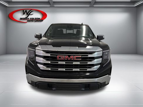 New 2026 GMC Sierra 1500 SLE w/ Preferred Package RWD image 2