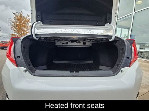 Used 2018 Honda Civic Touring image 30