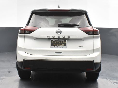 New 2026 Nissan Rogue S image 26