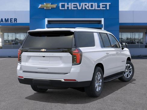 New 2026 Chevrolet Suburban LS image 4