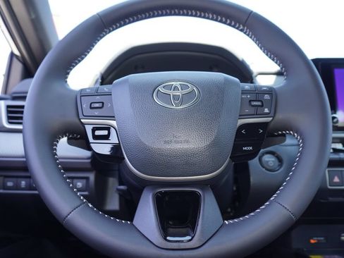 Certified 2026 Toyota Camry SE w/ Convenience Package FWD image 21