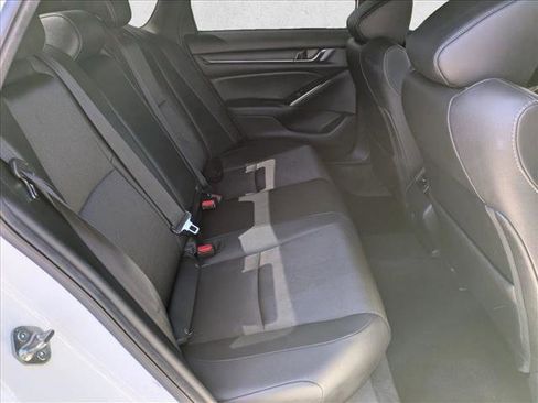 Used 2019 Honda Accord Sport image 20