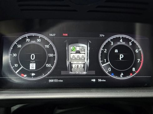 Used 2018 Land Rover Discovery HSE AWD/4WD image 38