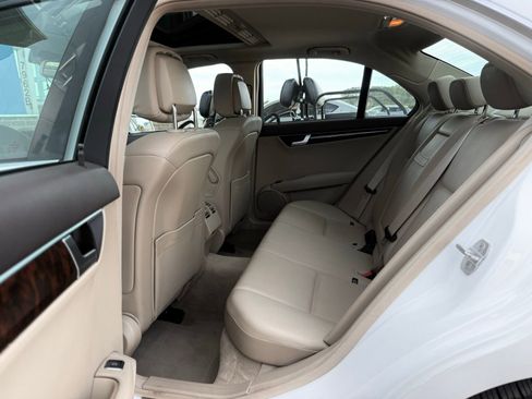 Used 2013 Mercedes-Benz C 300 4MATIC Sedan w/ Premium 1 Pkg image 19
