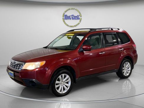 Used 2012 Subaru Forester 2.5X Premium w/ All-Weather Pkg AWD/4WD image 1