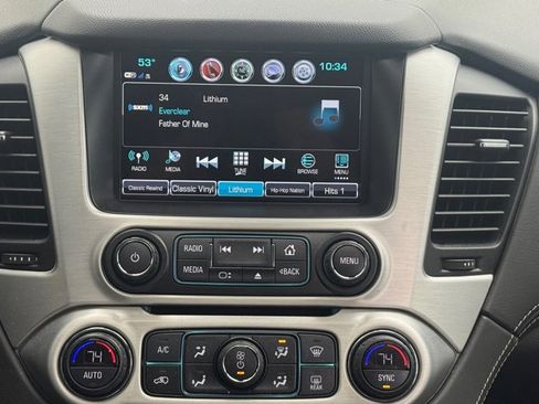 Used 2020 GMC Yukon XL SLT w/ Premium Edition image 15