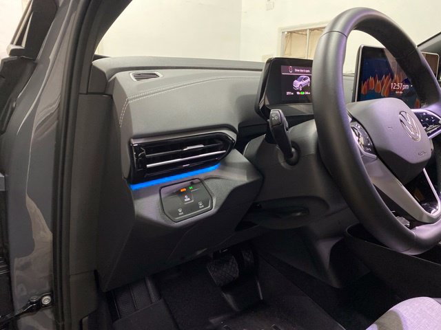 Used 2025 Volkswagen ID.4 Pro RWD image 18