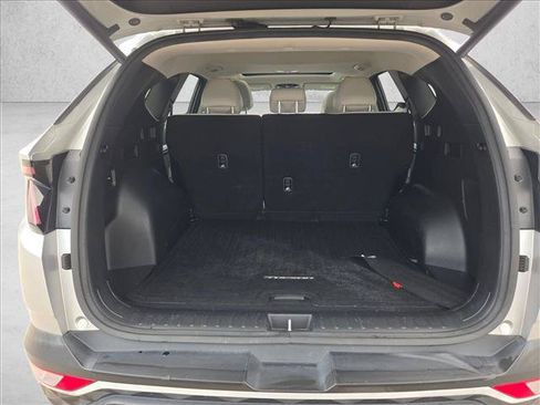 Used 2022 Hyundai Tucson SEL w/ Convenience + Premium Package FWD image 6