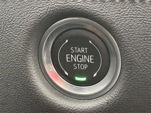 Used 2025 Cadillac Escalade ESV Sport w/ LPO, Floor Liner Package image 32