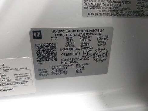 Used 2024 GMC Sierra 2500 Denali w/ Denali Reserve Package image 38