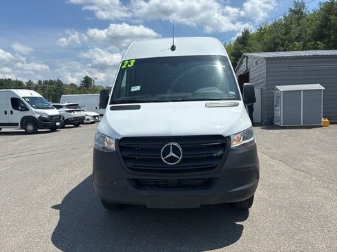 Used 2023 Mercedes-Benz Sprinter 2500 image 8