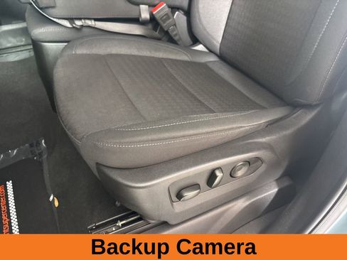 Used 2025 Chevrolet Silverado 1500 LT image 9