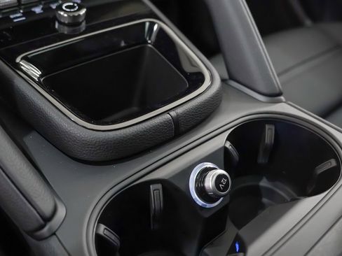 New 2026 Porsche Cayenne S image 33