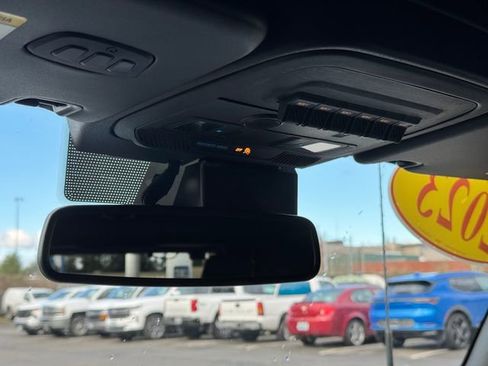 Used 2023 Ford Bronco Wildtrak image 33