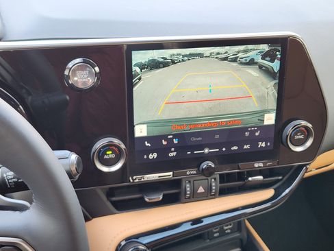 Used 2024 Lexus NX 250 250 Premium image 20