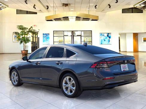 Used 2023 Honda Accord LX image 7