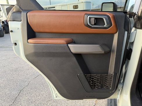 Used 2021 Ford Bronco Outer Banks image 36