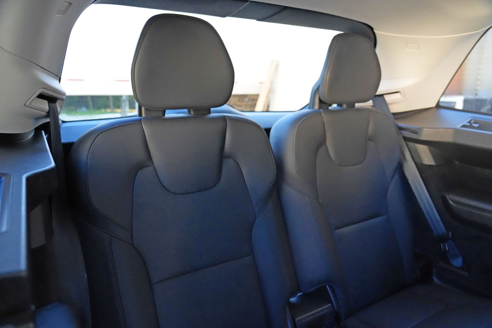 Used 2023 Volvo XC90 T8 Plus AWD/4WD image 47