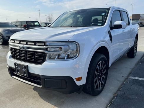 Used 2023 Ford Maverick Lariat w/ Equipment Group 500A Standard image 8