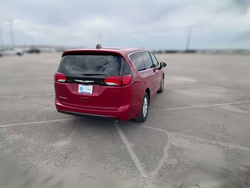 New 2026 Chrysler Voyager LX image 11