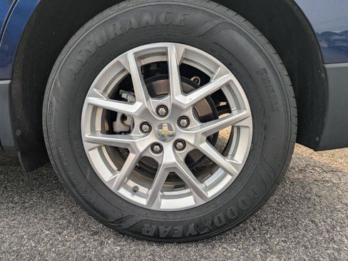 Used 2022 Chevrolet Equinox LT AWD/4WD image 10