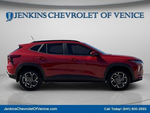 New 2026 Chevrolet Trax LT w/ Driver Confidence Package image 3