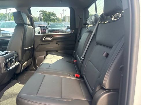 New 2026 GMC Sierra 2500 Denali w/ Denali Reserve Package AWD/4WD image 23