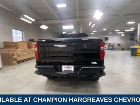 Certified 2025 Chevrolet Silverado 1500 LT Trail Boss w/ Dark Appearance Package AWD/4WD image 10