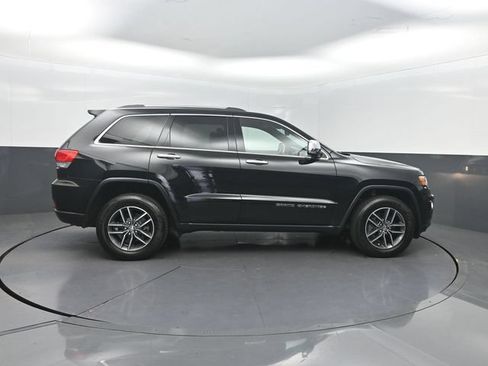 Used 2018 Jeep Grand Cherokee Limited RWD image 27